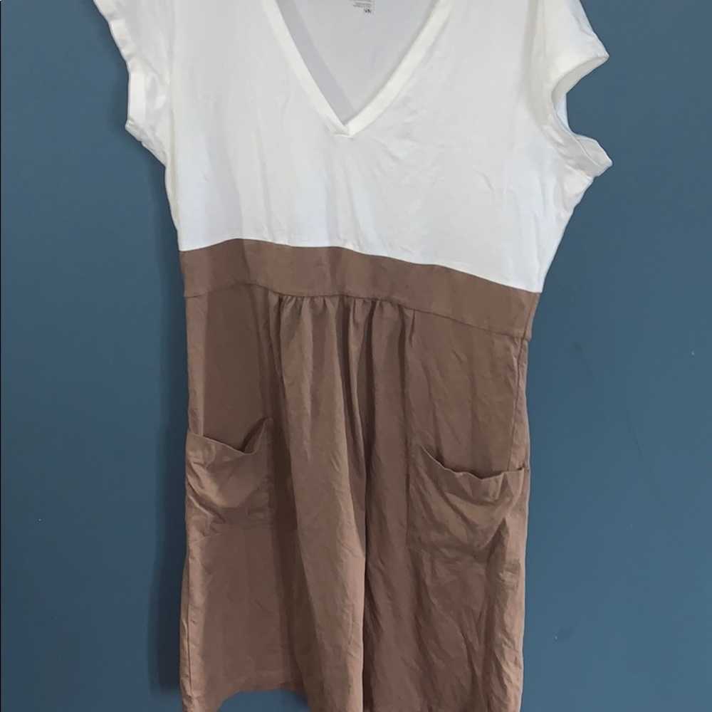 Two toned short sleeve dress